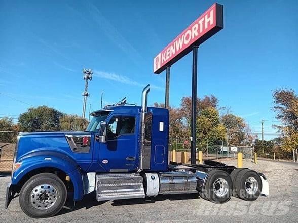 Kenworth W990 曳引機組件