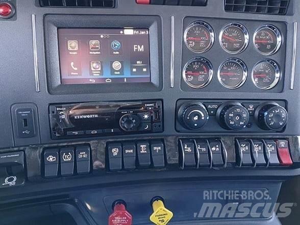 Kenworth W990 傾卸式卡車