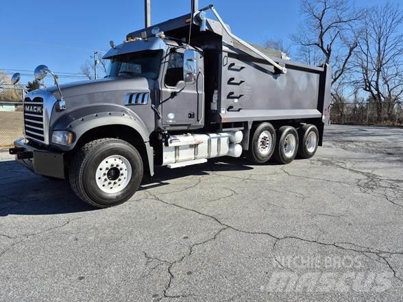 Mack GRANITE 64FR 傾卸式卡車