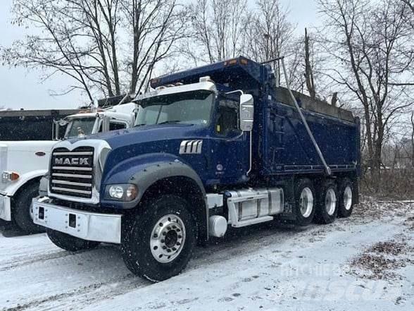 Mack GRANITE 64FR 傾卸式卡車