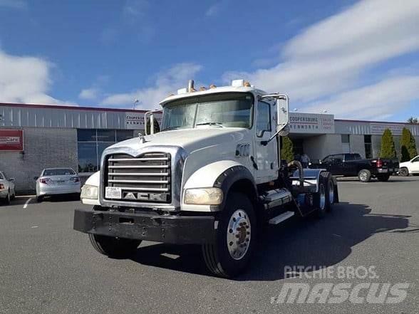 Mack GRANITE CTP713 曳引機組件