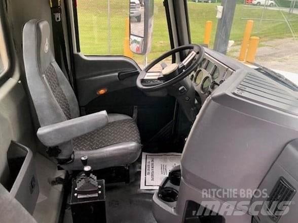 Mack GRANITE GU713 垃圾車
