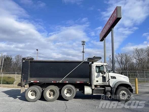 Mack GRANITE GU713 傾卸式卡車