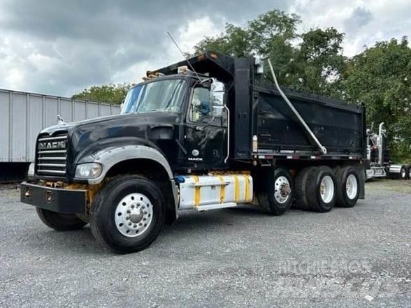 Mack GRANITE GU713 傾卸式卡車