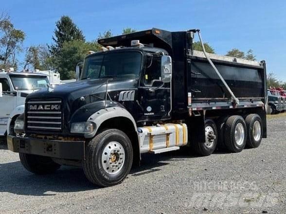 Mack GRANITE GU713 傾卸式卡車