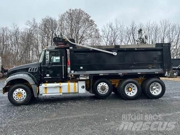 Mack GRANITE GU713 傾卸式卡車