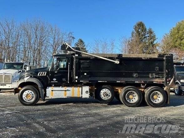 Mack GRANITE GU713 傾卸式卡車