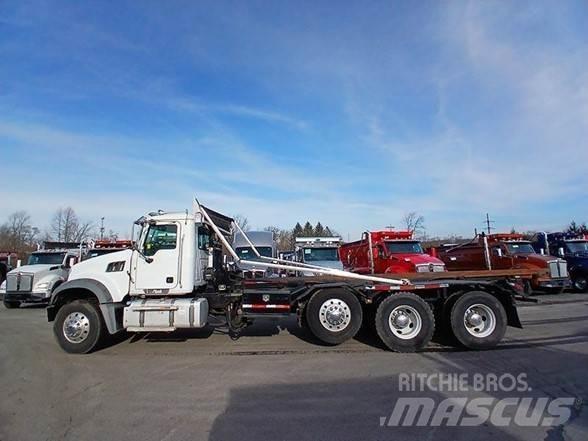 Mack GRANITE GU713 垃圾車
