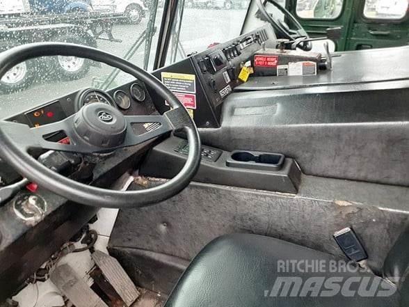 Mack LEU613 垃圾車