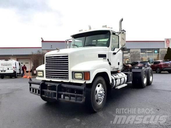Mack PINNACLE CHU613 曳引機組件