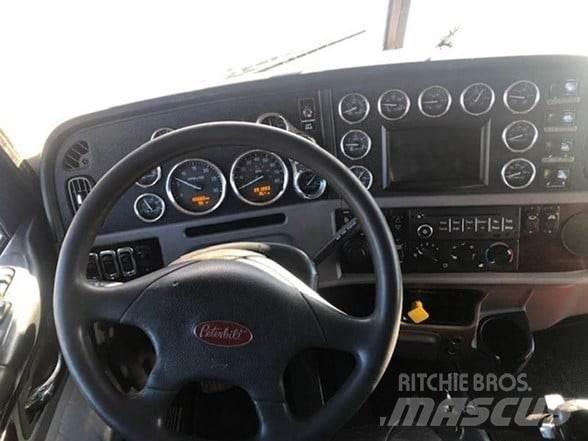 Peterbilt 389 傾卸式卡車