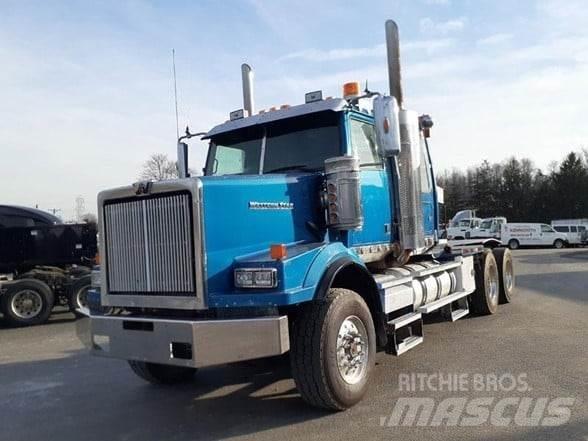 Western Star 4900 曳引機組件