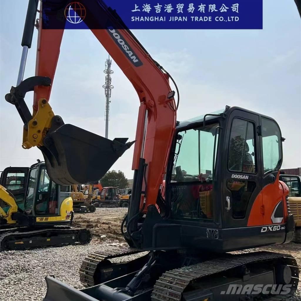 Doosan DX 60 履帶式 挖土機/掘鑿機/挖掘機
