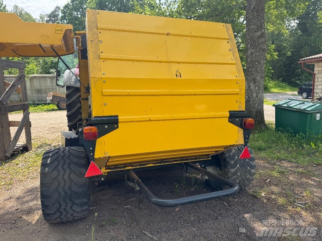 New Holland BR 6090 圓型牧草打包機