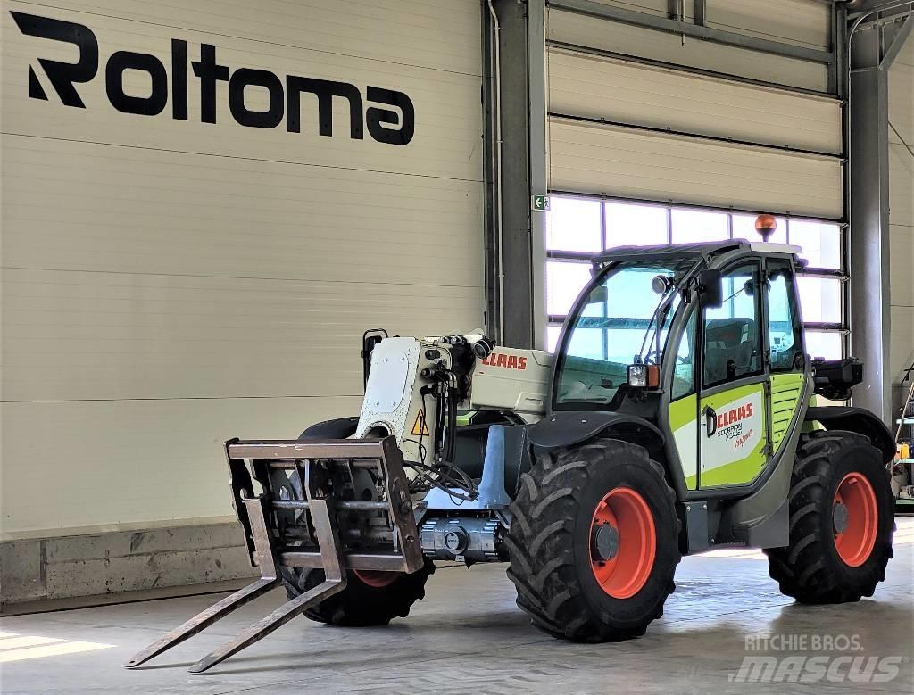 CLAAS Scorpion 7045 伸縮臂操作車