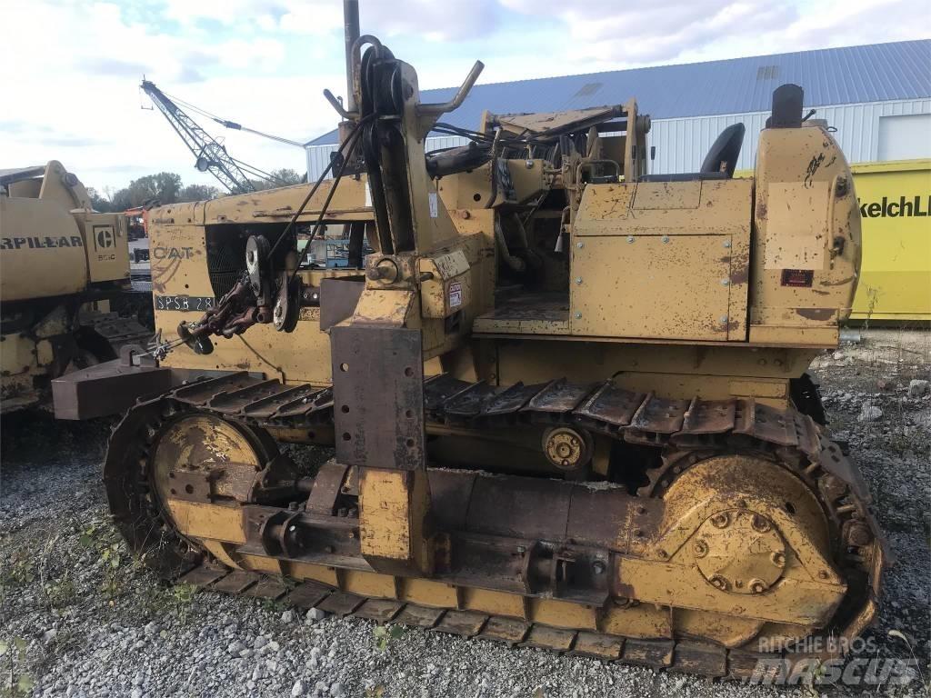 CAT 561 D 鋪管推土機