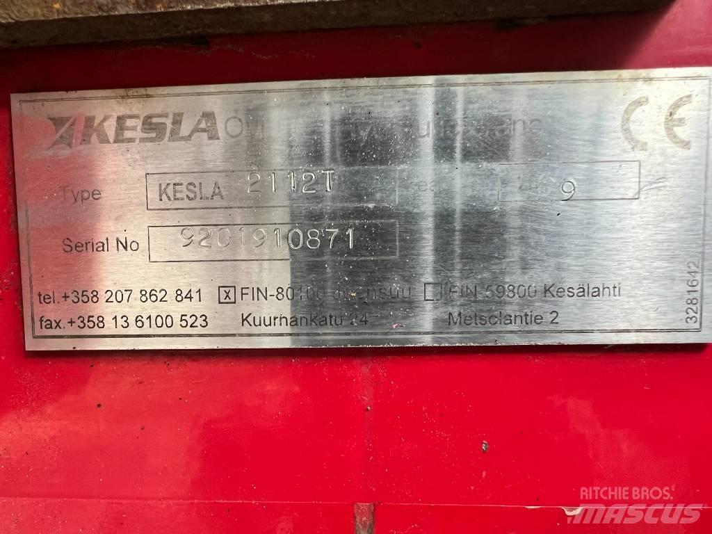 Kesla 2112T 木材起重機