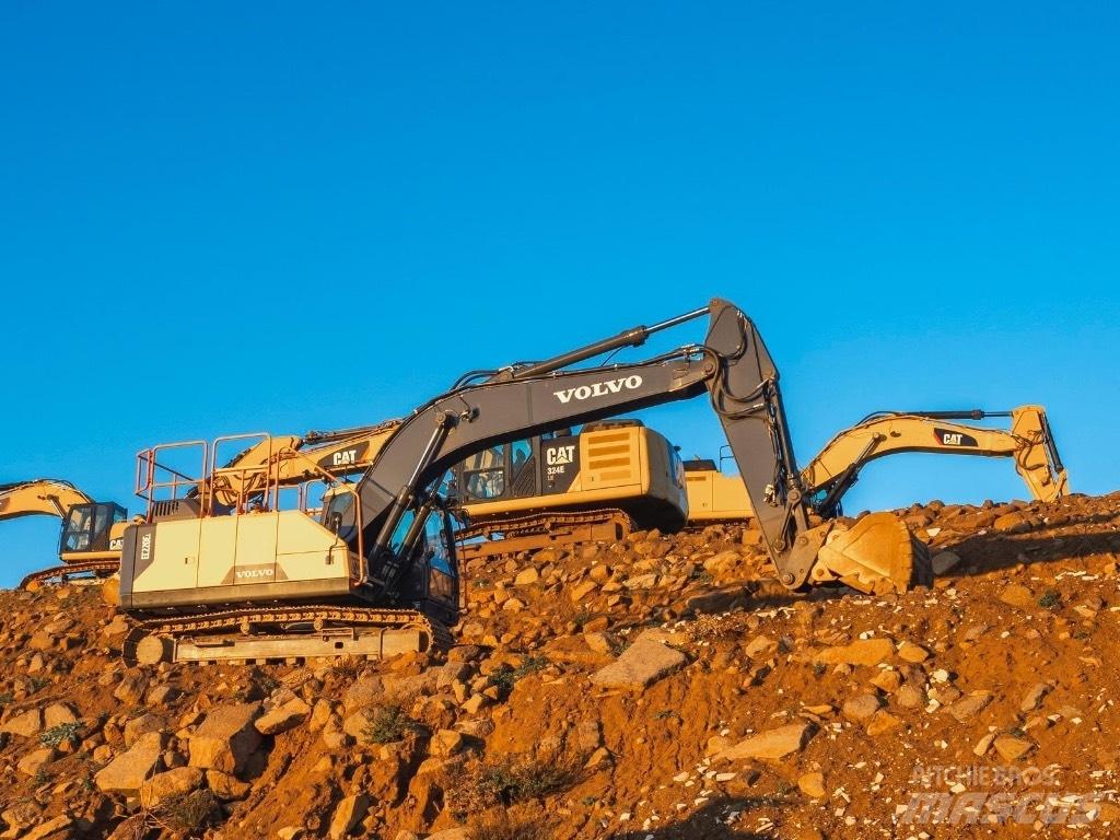 Volvo EC 220 E 履帶式 挖土機/掘鑿機/挖掘機