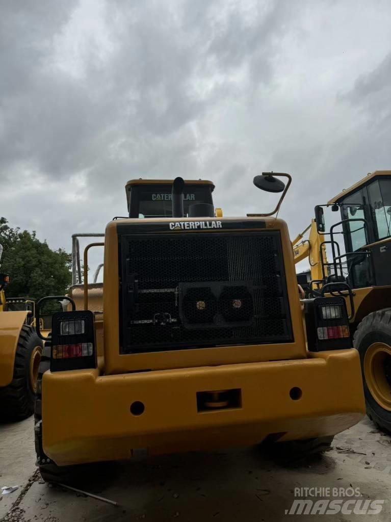 CAT 966 H 輪胎式裝載機