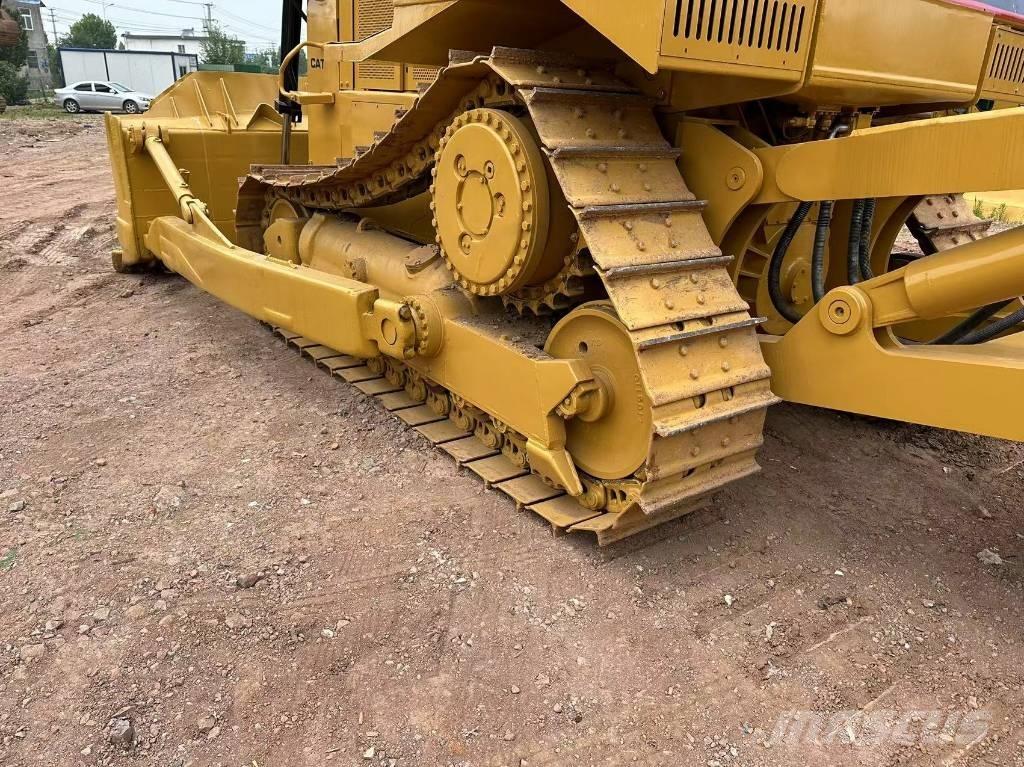 CAT D 8 R 履帶推土機