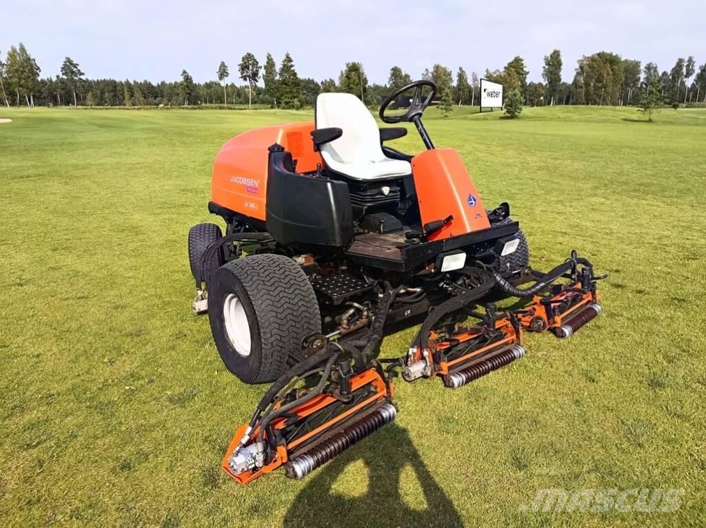 Jacobsen LF3400 騎乘式割草機