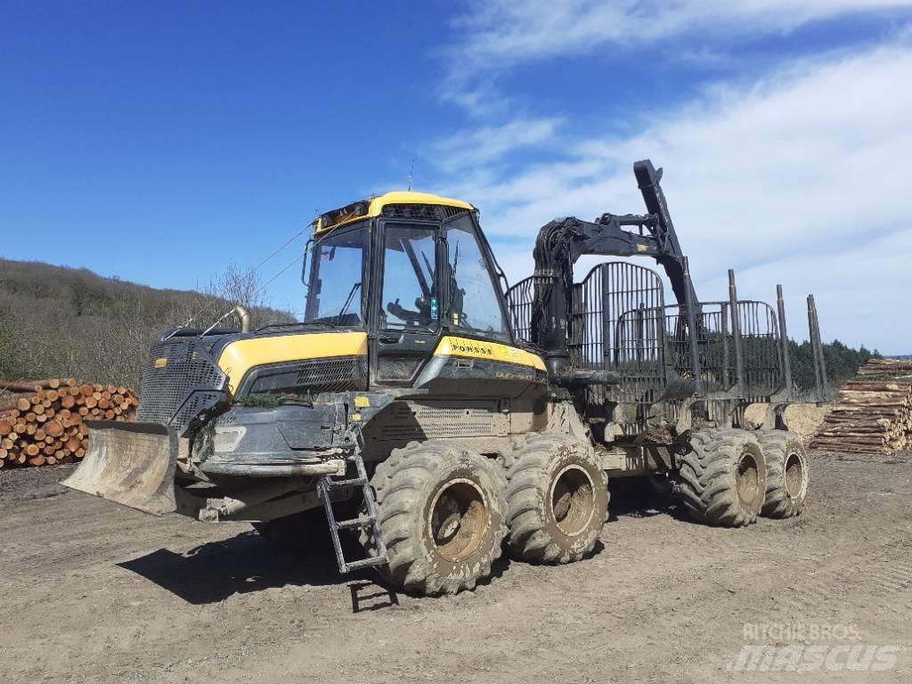 Ponsse Buffalo 8W 集運機