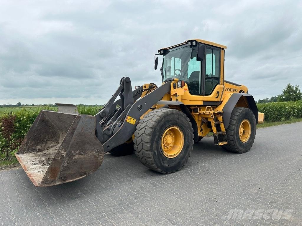 Volvo L60F 輪胎式裝載機