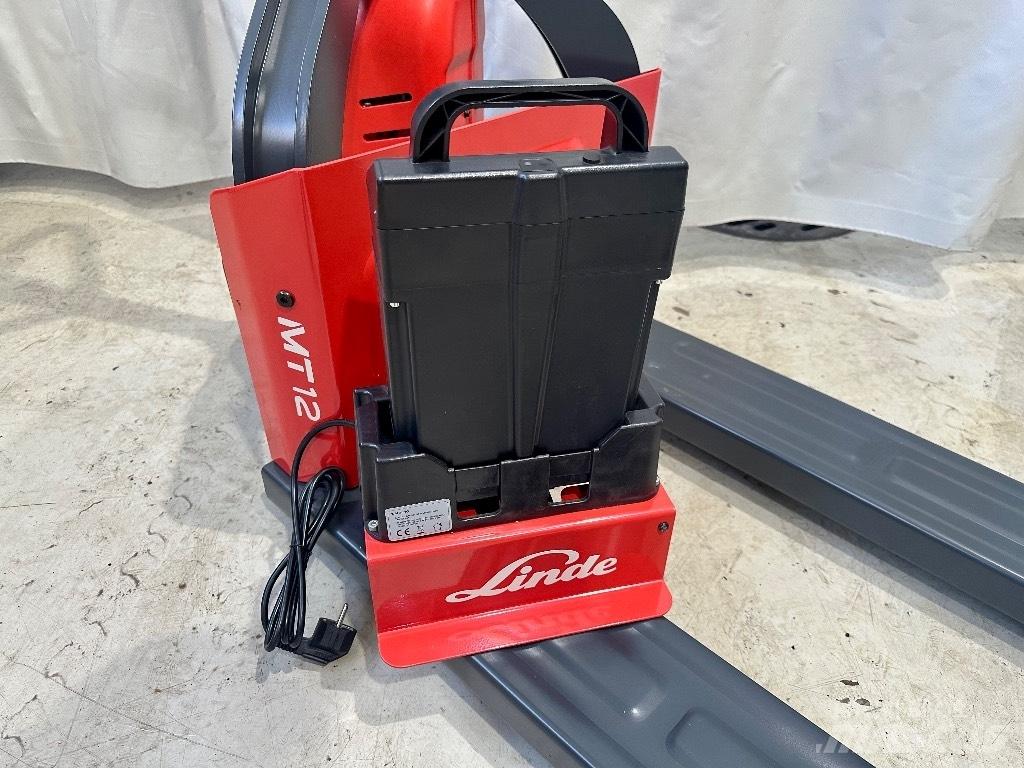 Linde MT 12 低架升降機