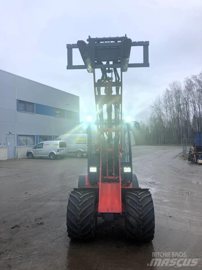 VM Loader 1040LXC 小型裝載機