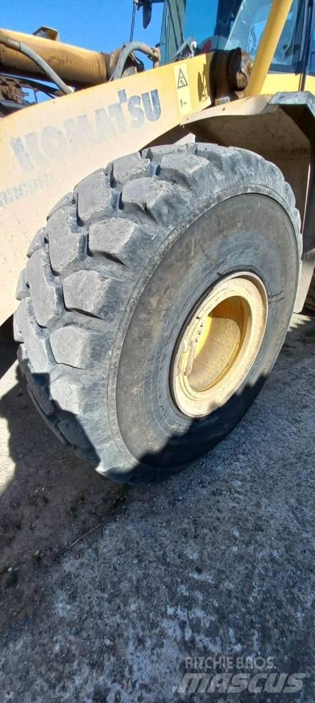 Komatsu WA 470-6 輪胎式裝載機