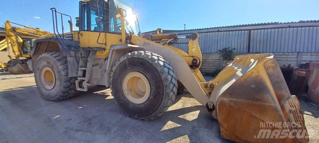 Komatsu WA 470-6 輪胎式裝載機
