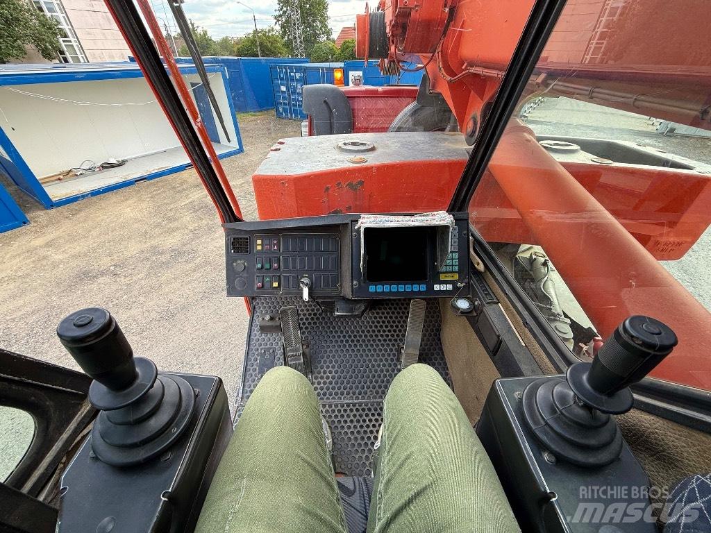 Liebherr LTF 1030 越野起重機