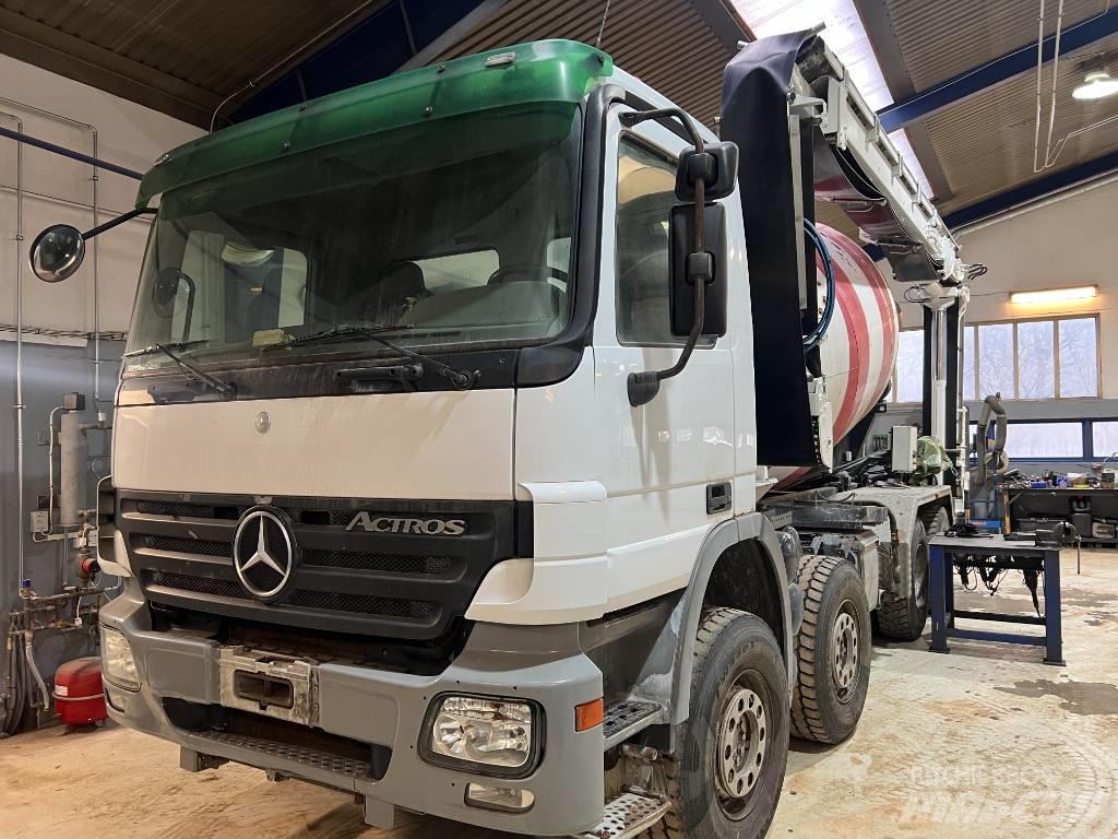 Mercedes-Benz 3244 混凝土車