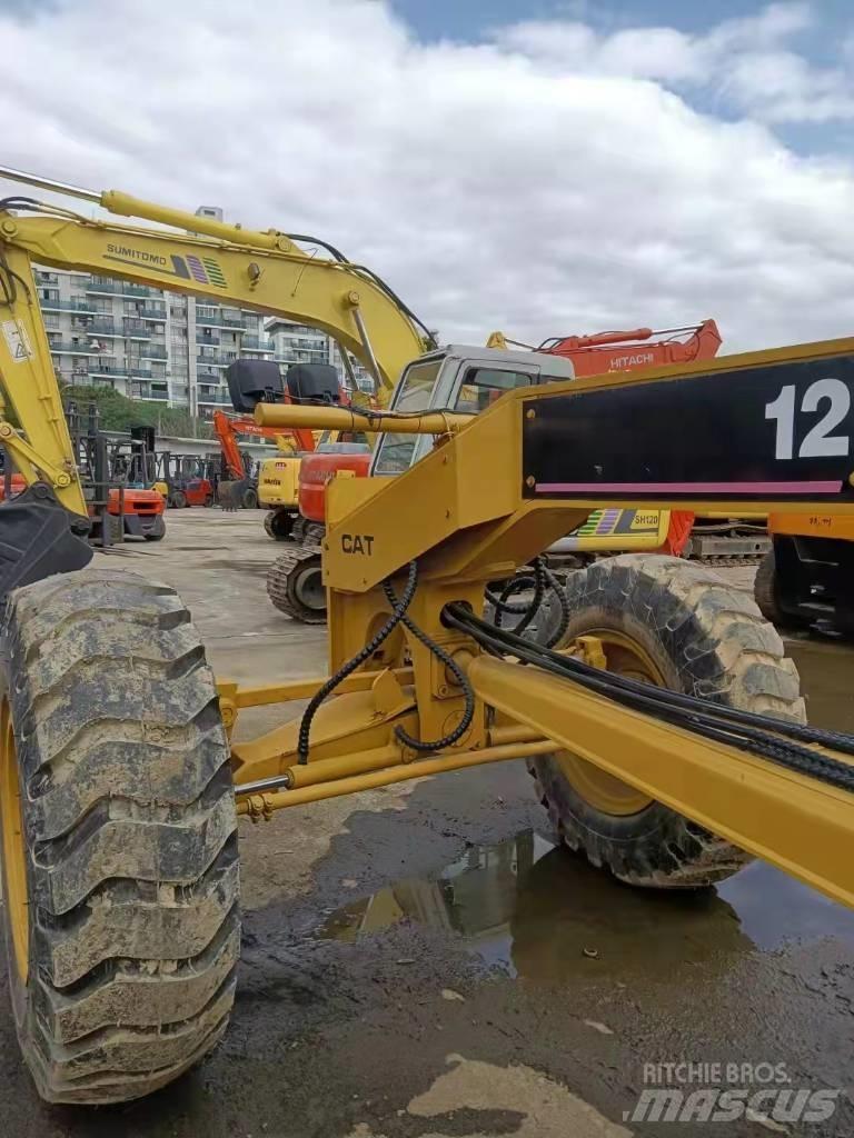 CAT 12 G 平土機
