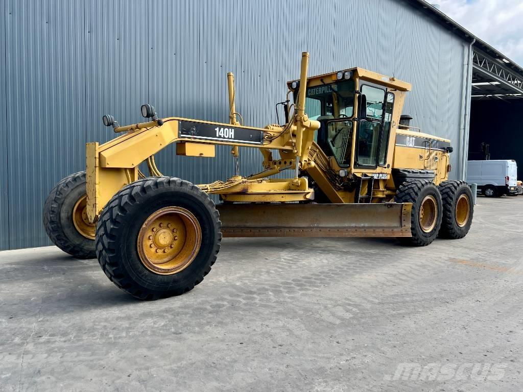 CAT 140H 平土機
