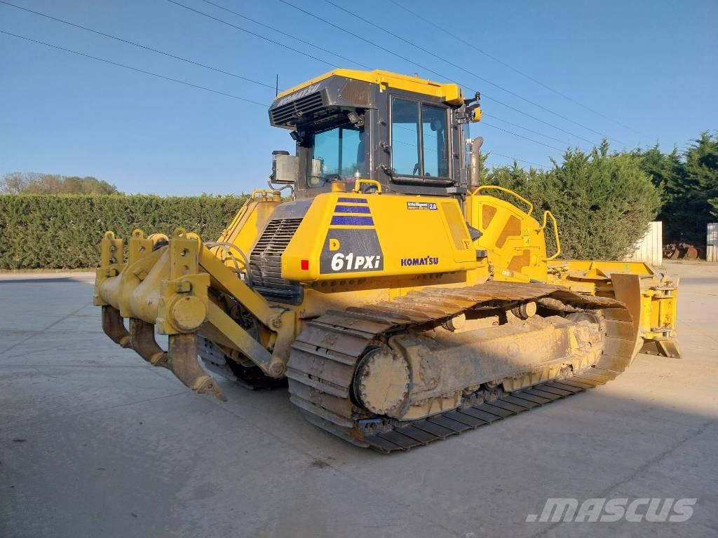 Komatsu D61PXi-24 履帶推土機