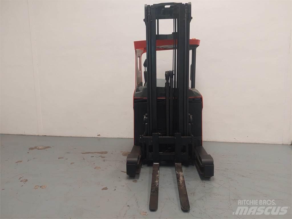 BT RRE 140 H 前伸式堆高機(叉車)