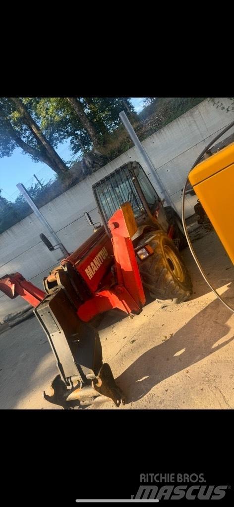 Manitou 1740 伸縮臂操作車