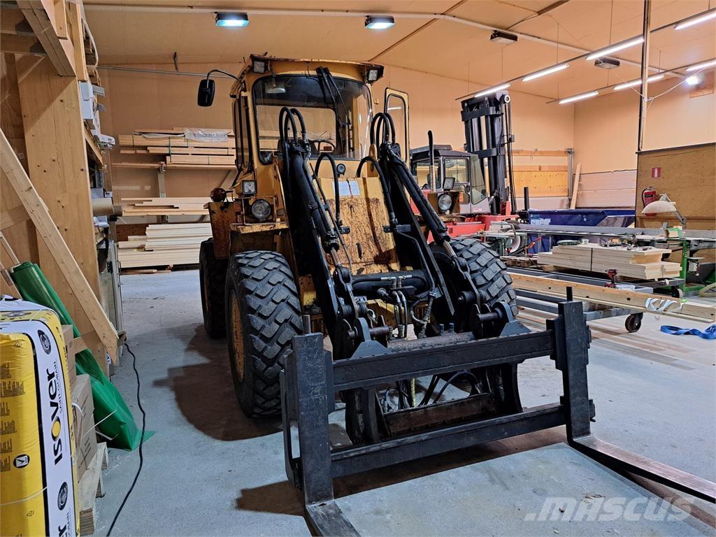 Volvo BM L50 輪胎式裝載機