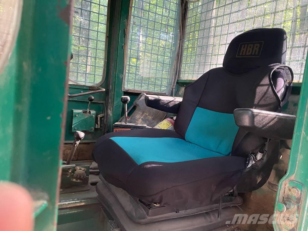 Timberjack 240C 集材機