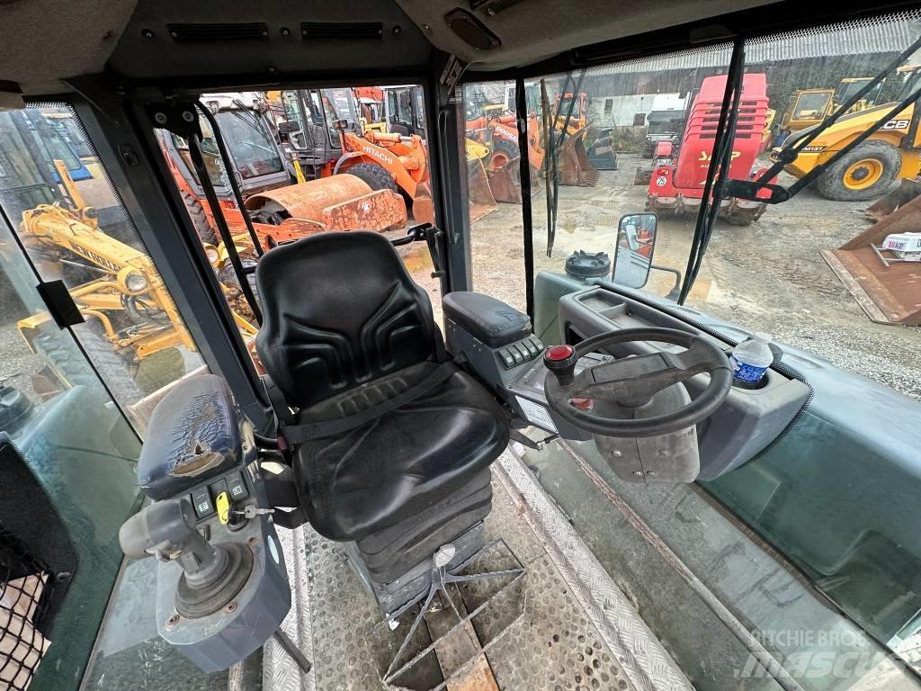 Hamm DV 70 VO 雙輪滾壓機