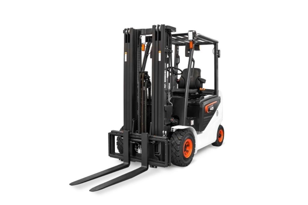 Bobcat B25NS (Tulossa) 電動堆高機