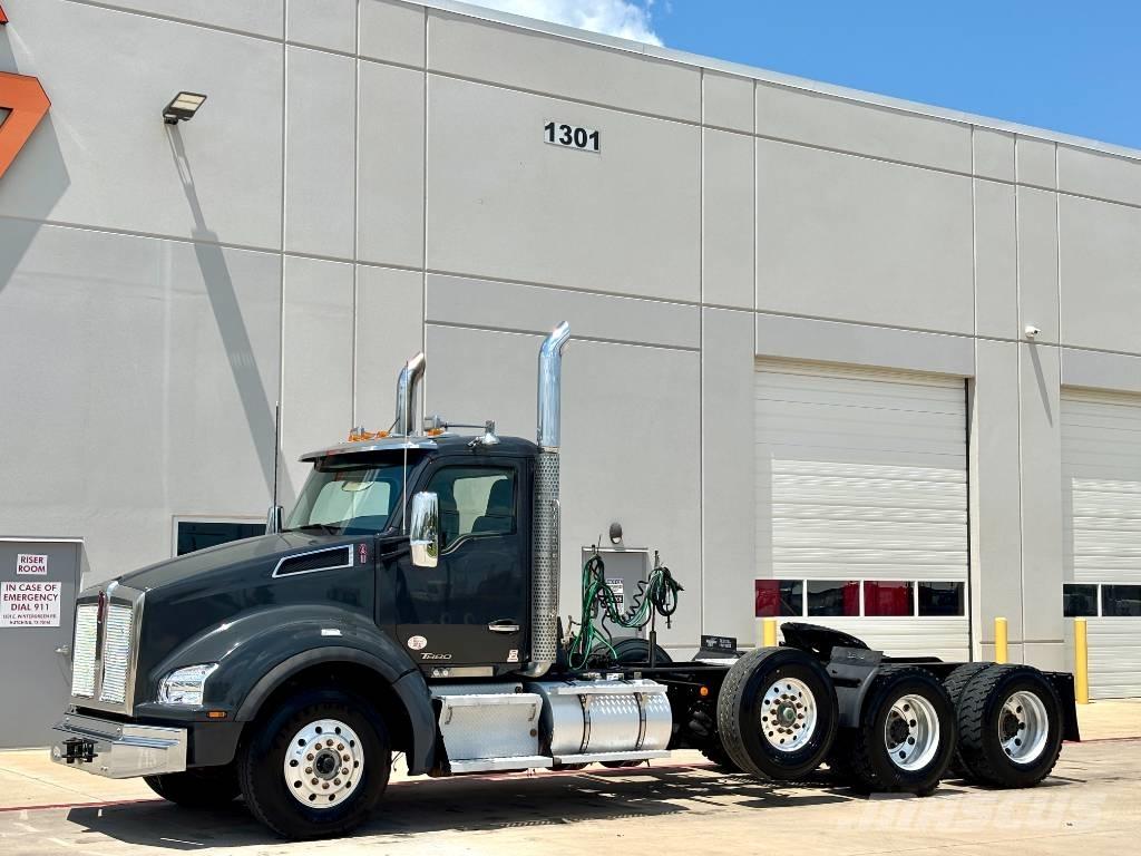 Kenworth T 880 曳引機組件