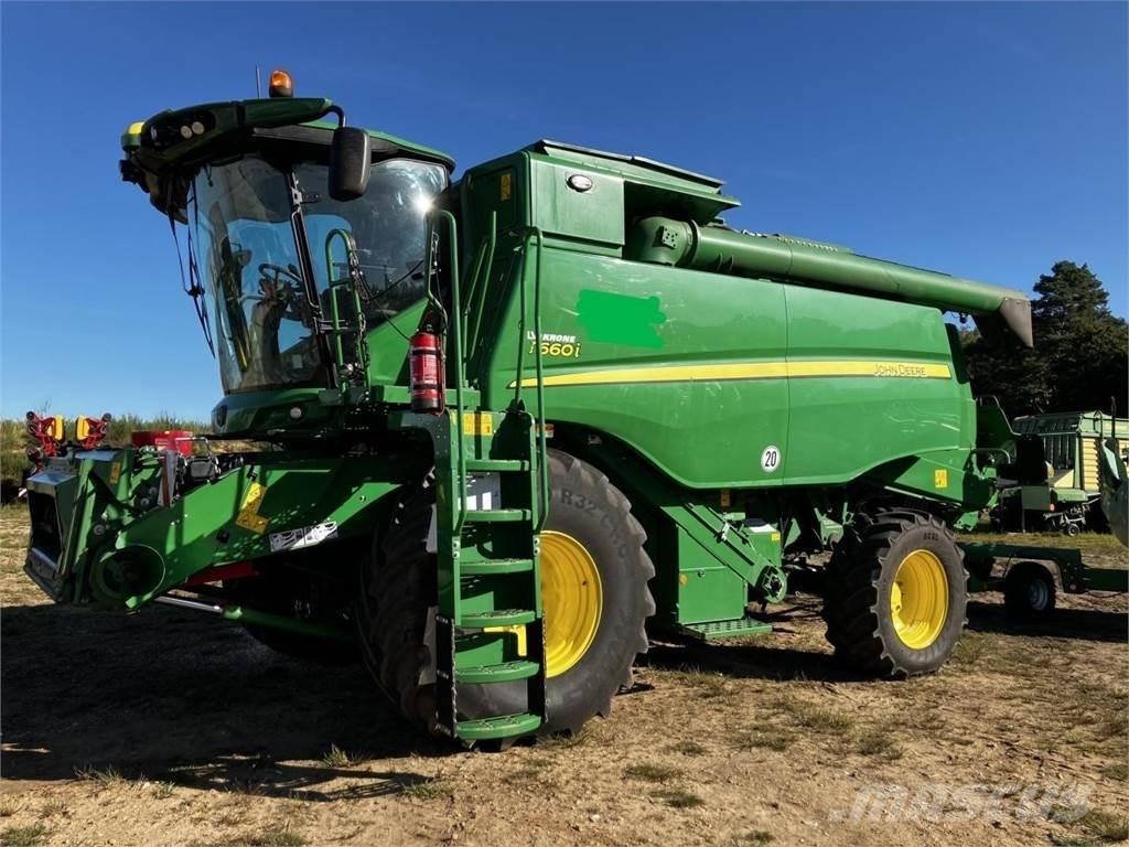 John Deere T660i 聯合收穫機