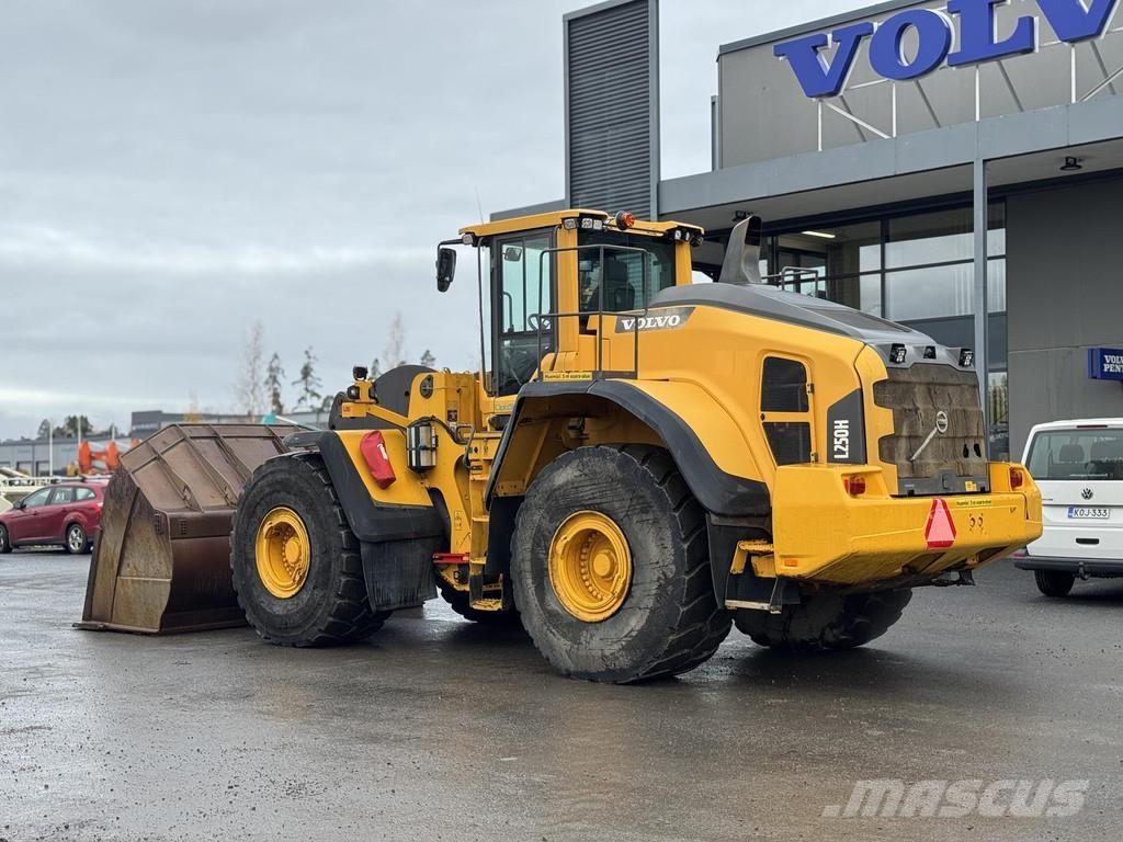 Volvo L250H 輪胎式裝載機