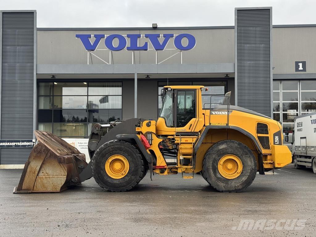 Volvo L250H 輪胎式裝載機
