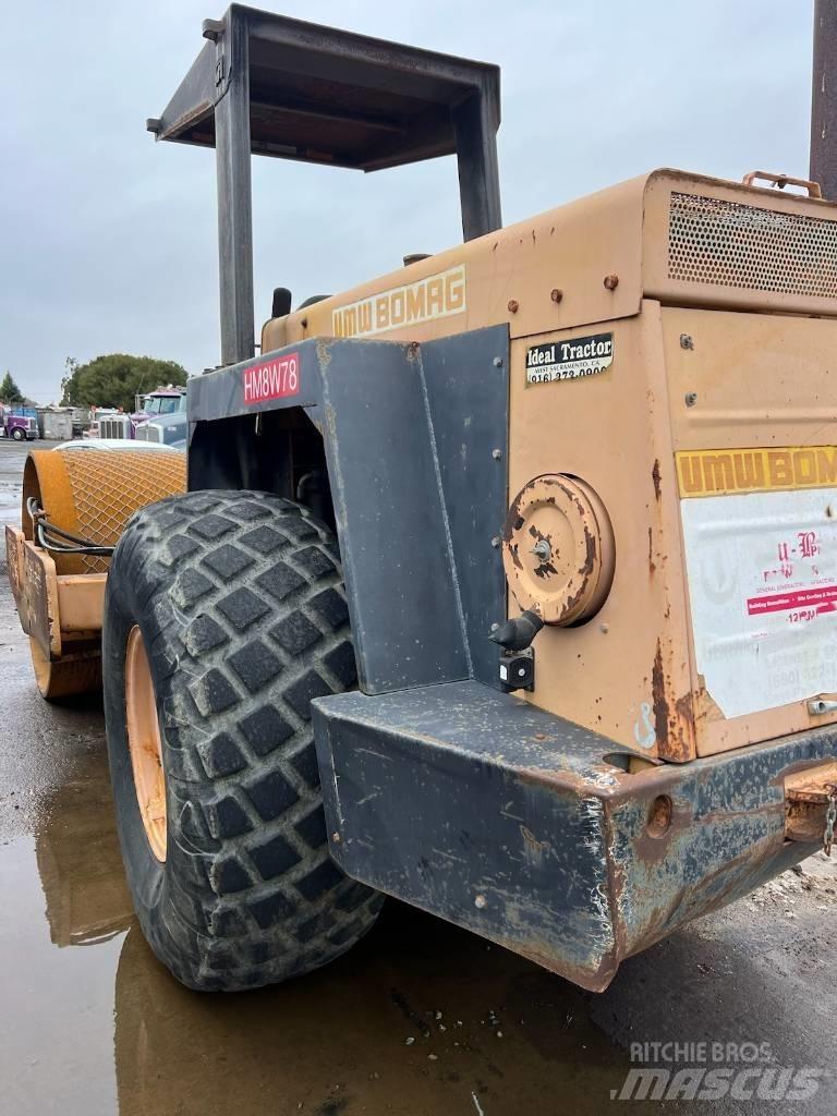 Bomag BW212D-2 單輪滾壓機