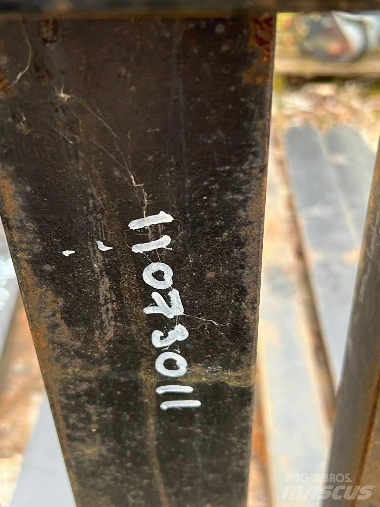 JCB Forks Pin & Cone 其他裝載挖掘裝置和配件