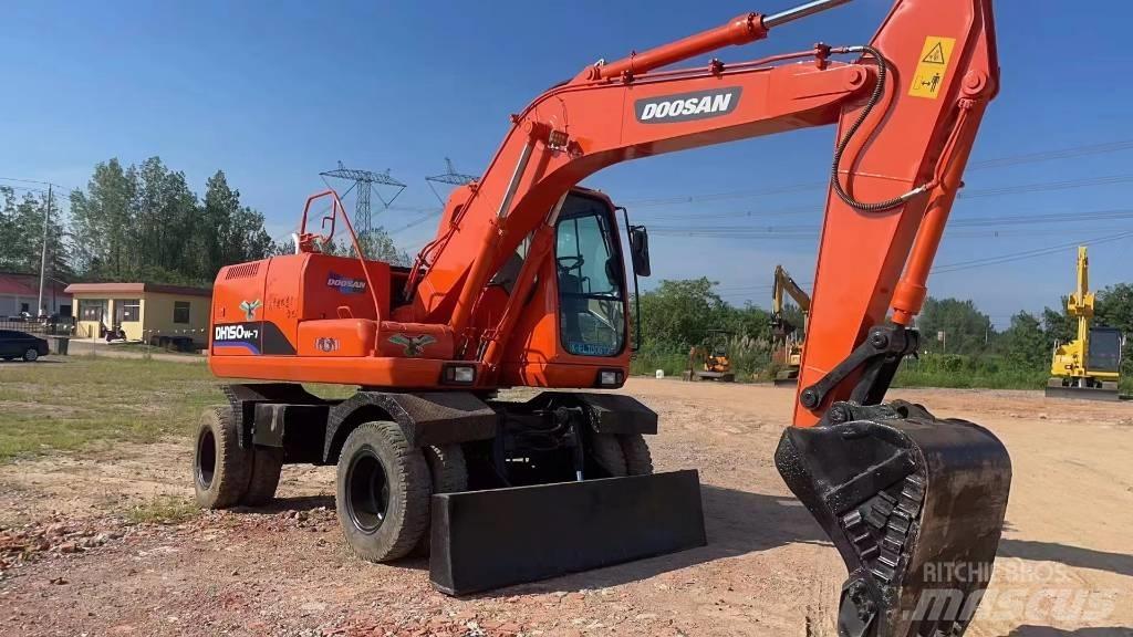 Doosan 150W-7 旋轉式挖土機/掘鑿機/挖掘機