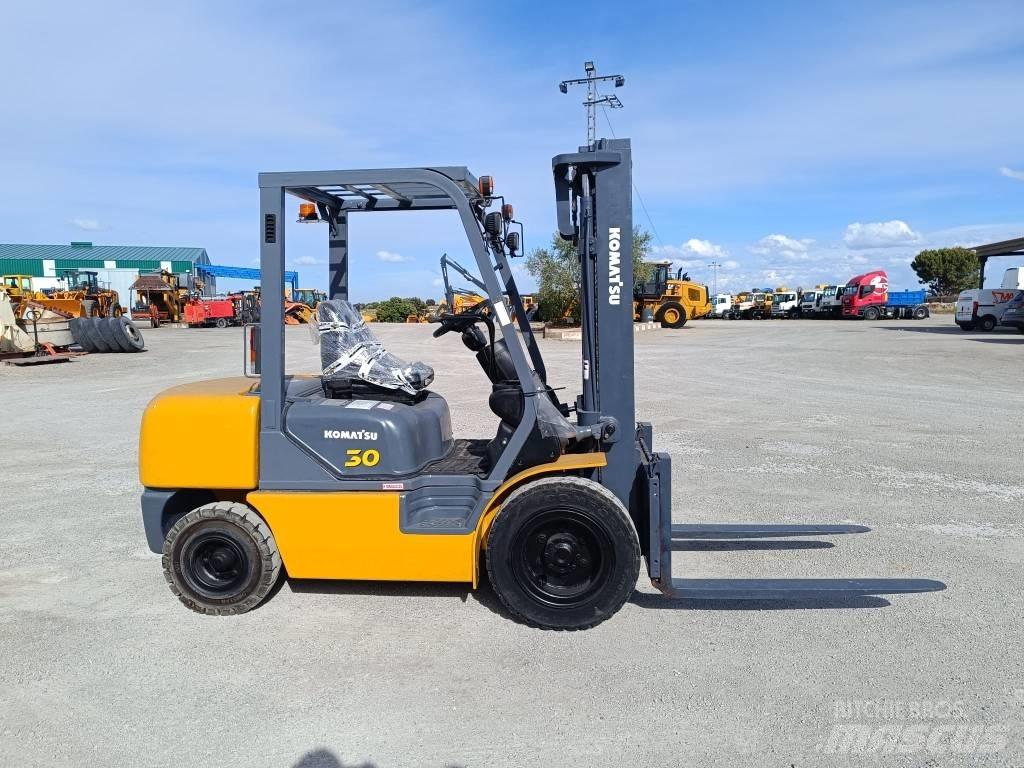 Komatsu FD30T-14 堆高機(叉車)-其他